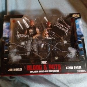 New in box Aew wrestling figures